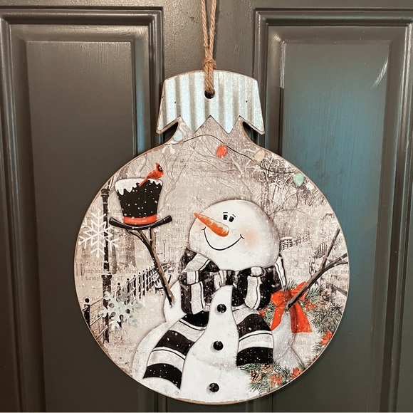 New winter wonderland snowman wood door sign - Picture 1 of 3